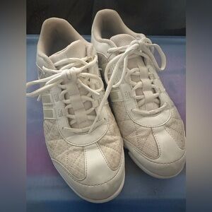 Adidas Non-Marking Cheer Shoes